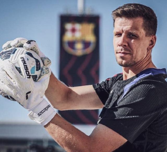 1728523868960046259.jpg 902c9adfly1hugwepel1sj20kj0irwgi.jpg